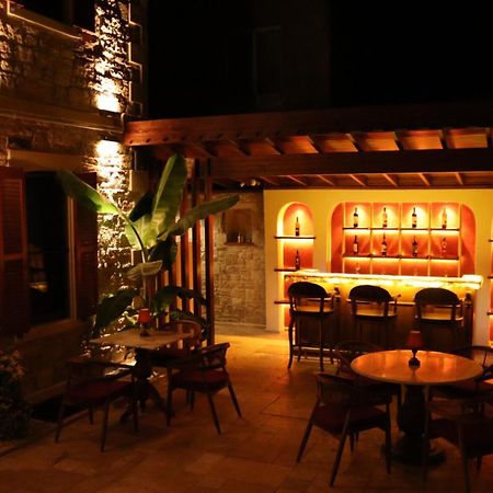 Dionysos 1789 Boutique Hotel Foça Extérieur photo