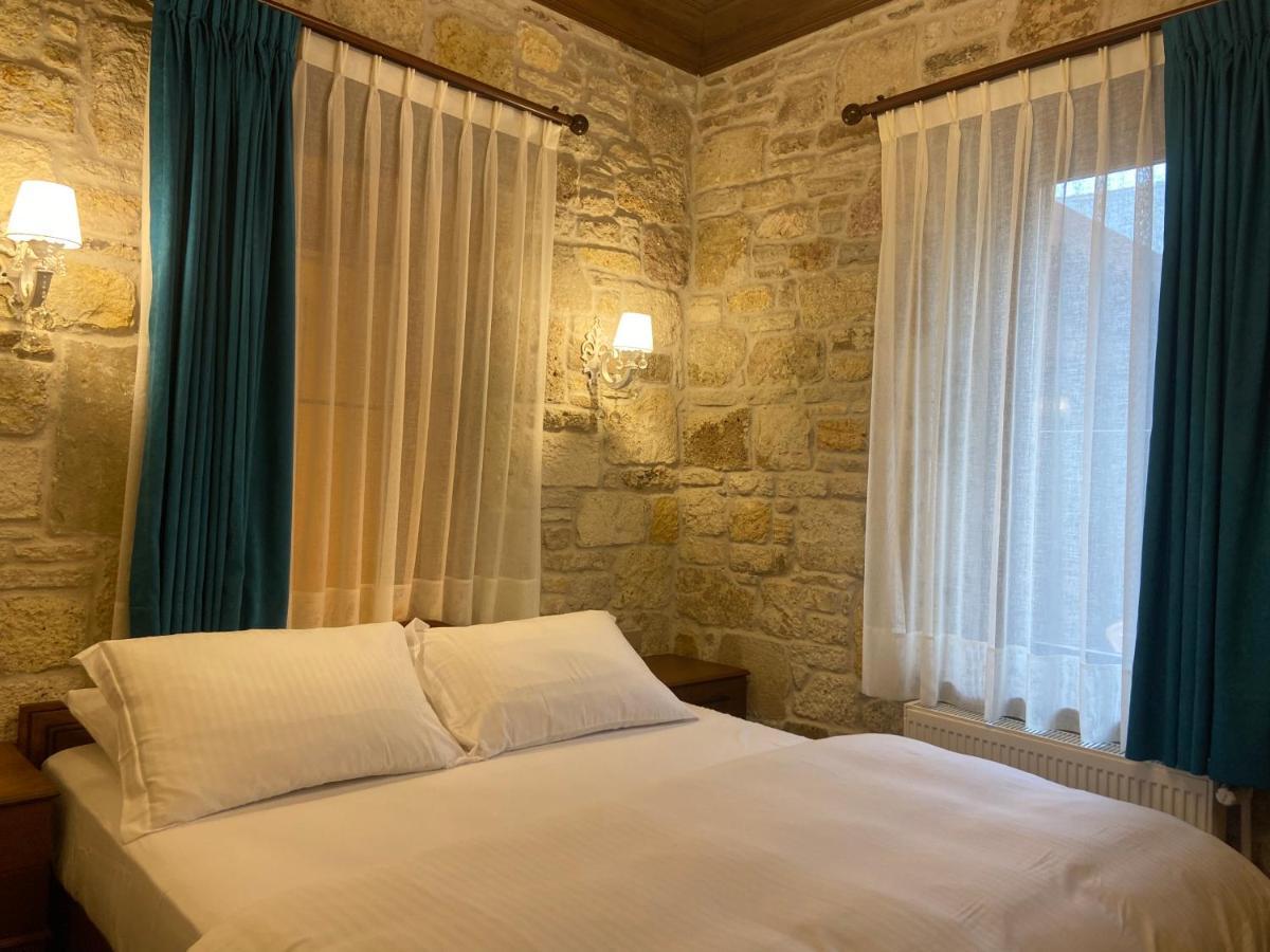 Dionysos 1789 Boutique Hotel Foça Extérieur photo