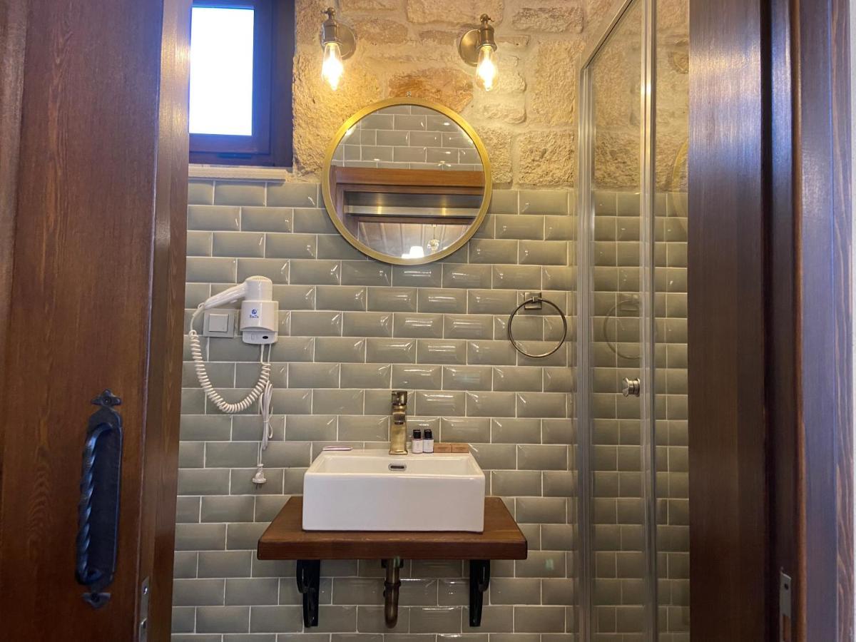 Dionysos 1789 Boutique Hotel Foça Extérieur photo
