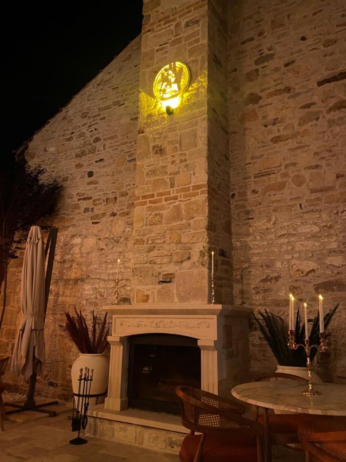 Dionysos 1789 Boutique Hotel Foça Extérieur photo