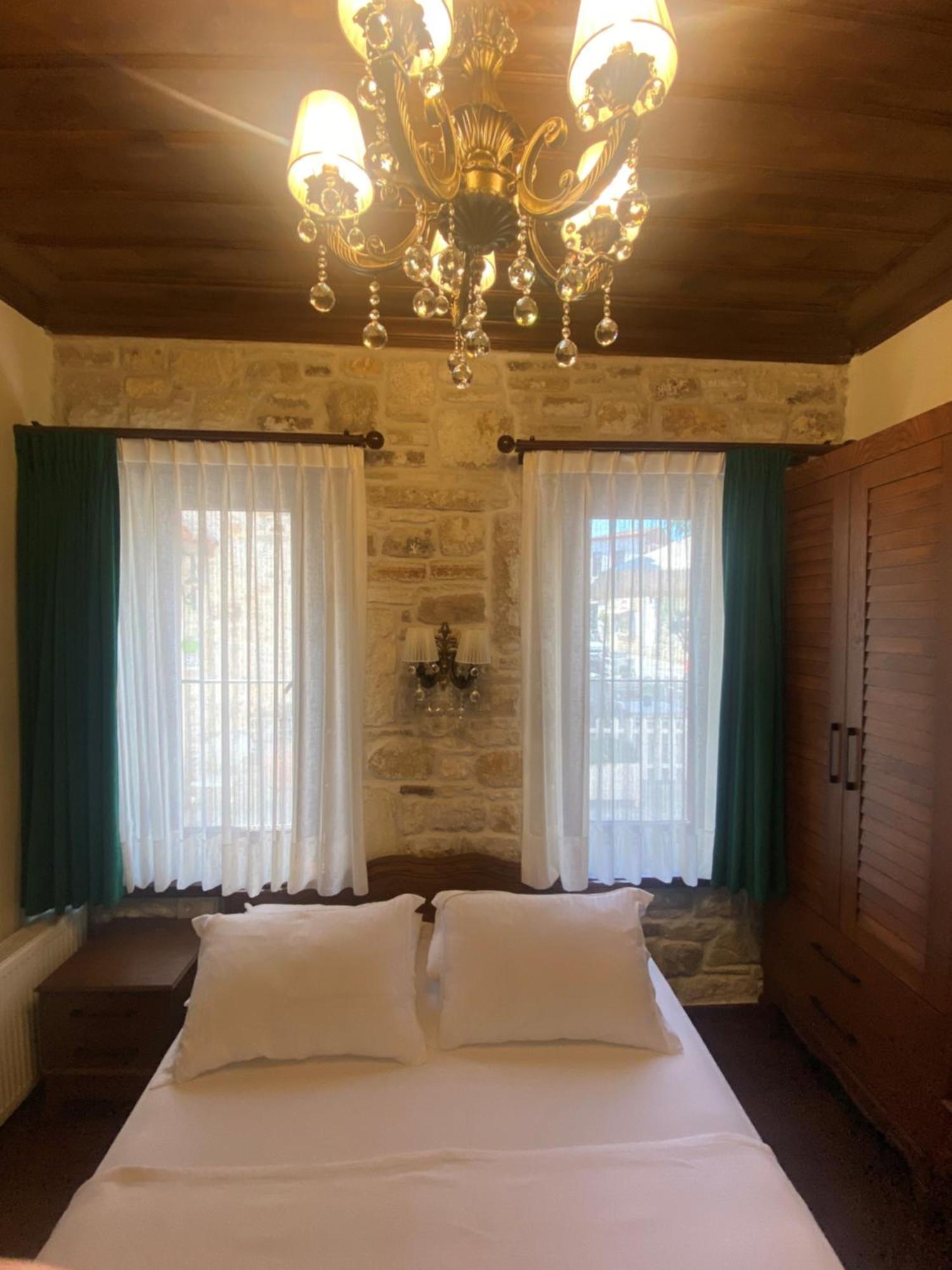 Dionysos 1789 Boutique Hotel Foça Extérieur photo